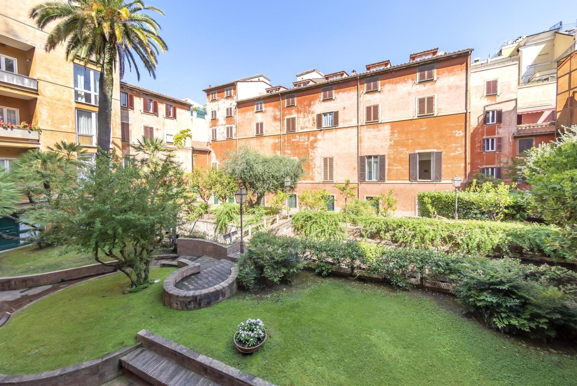 Giove In Trevi Apartment โรม ภายนอก รูปภาพ