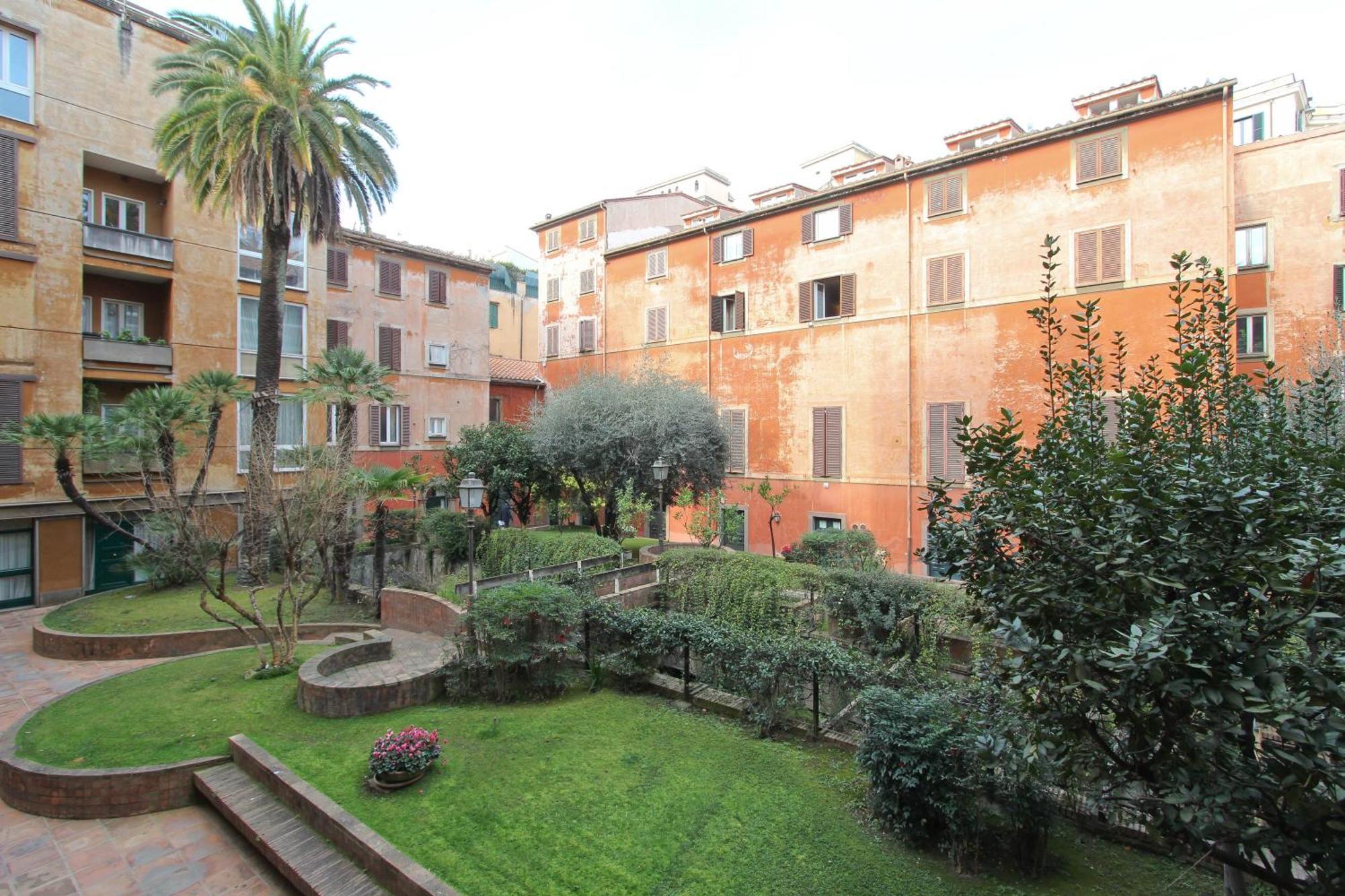 Giove In Trevi Apartment โรม ภายนอก รูปภาพ